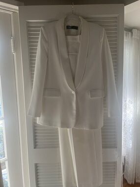 Zara Cream Two-Piece Tailored Blazer and Trousers